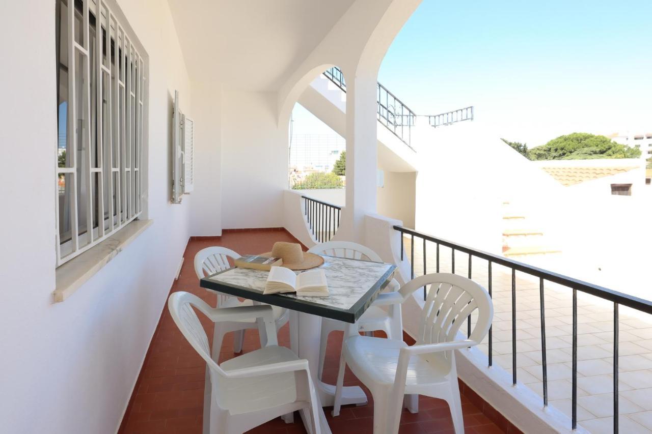 Apartamentos Pedro For Families By Bedzy Albufeira Exteriör bild