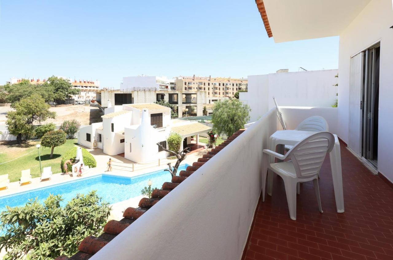 Apartamentos Pedro For Families By Bedzy Albufeira Exteriör bild