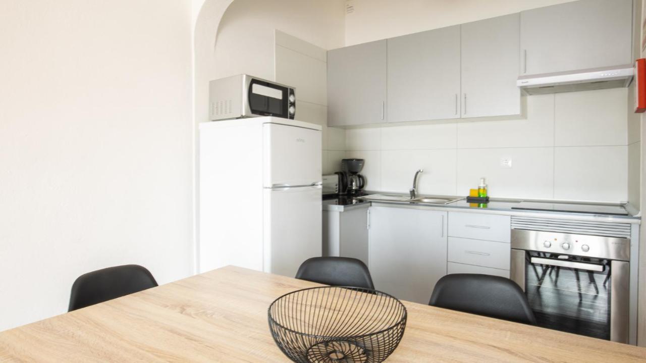 Apartamentos Pedro For Families By Bedzy Albufeira Exteriör bild