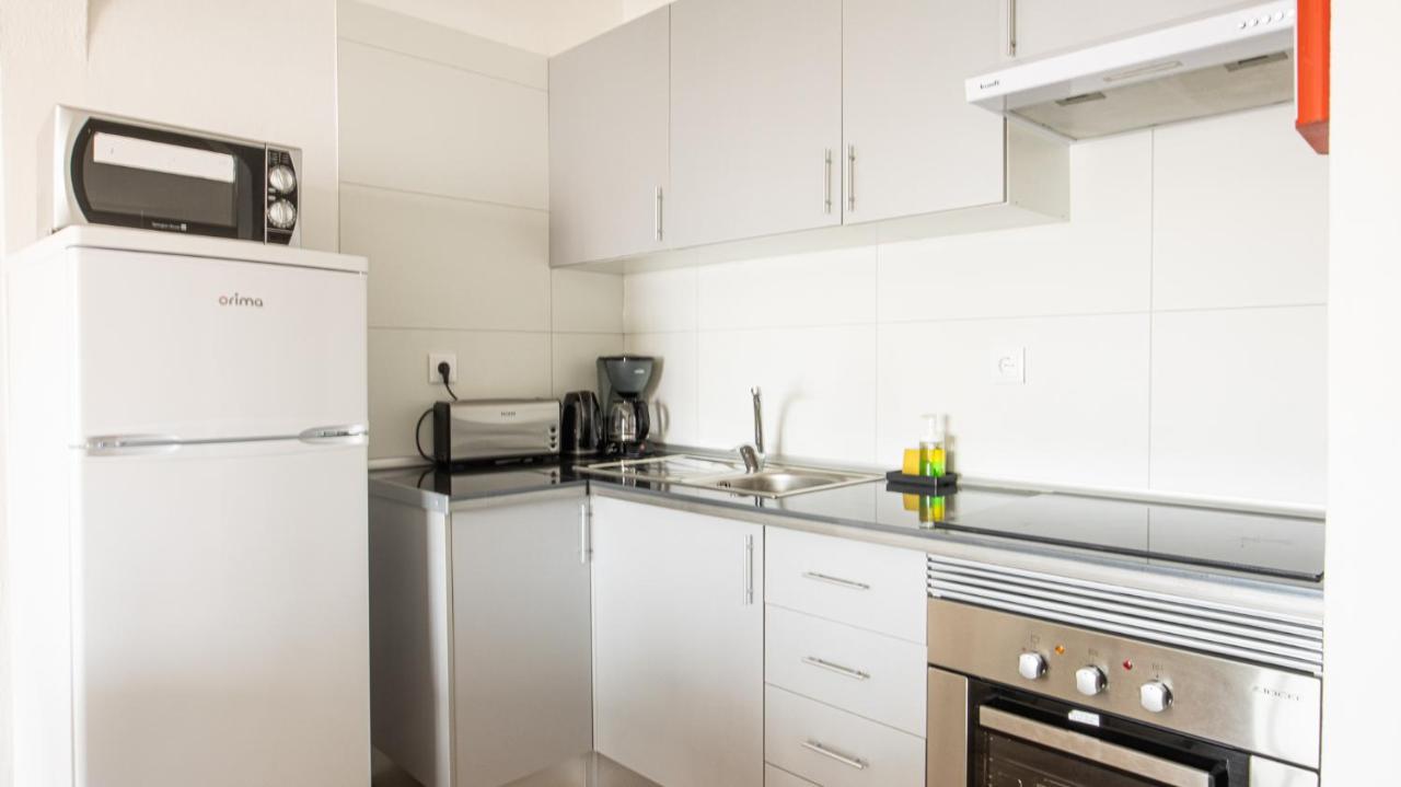 Apartamentos Pedro For Families By Bedzy Albufeira Exteriör bild